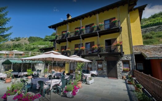 R0962 ASSET, Valle D’Aosta, Nus, Aosta